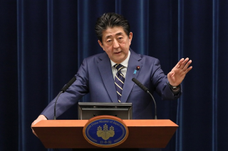 安倍总理召开关于新型冠状病毒感染症的记者会