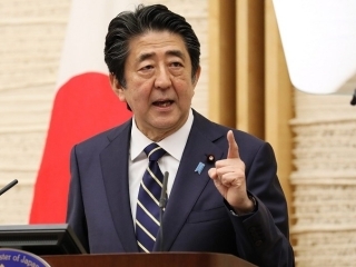 安倍总理召开记者招待会