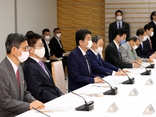 安倍总理在新冠病毒感染症对策本部会议中发言