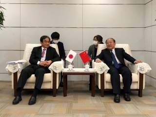 垂大使礼节性拜会中国国家统计局长宁吉喆(2021年11月15日)
