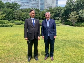 与西班牙驻华大使馆交换意见（6月12日）