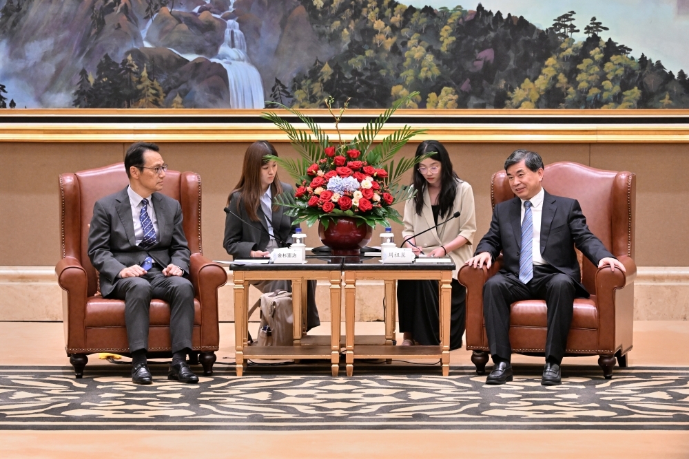金杉大使的福建省访问:与福建省省委书记周祖翼的会见(2025年6月12日)