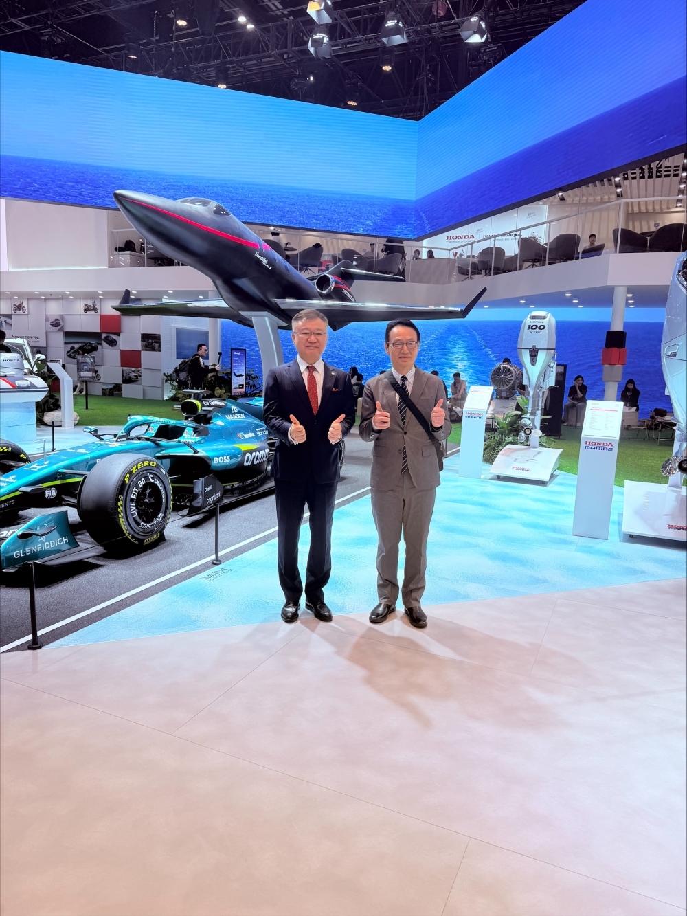 金杉大使参观北京国际汽车展览会（2026年4月25日）